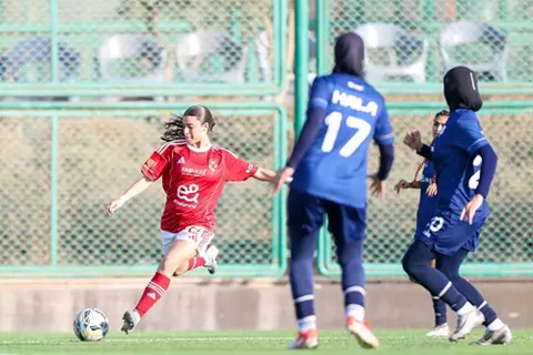 بحثًا عن الصدارة.. الأهلي يمطر شباك إنبي في الدوري المصري للكرة النسائية